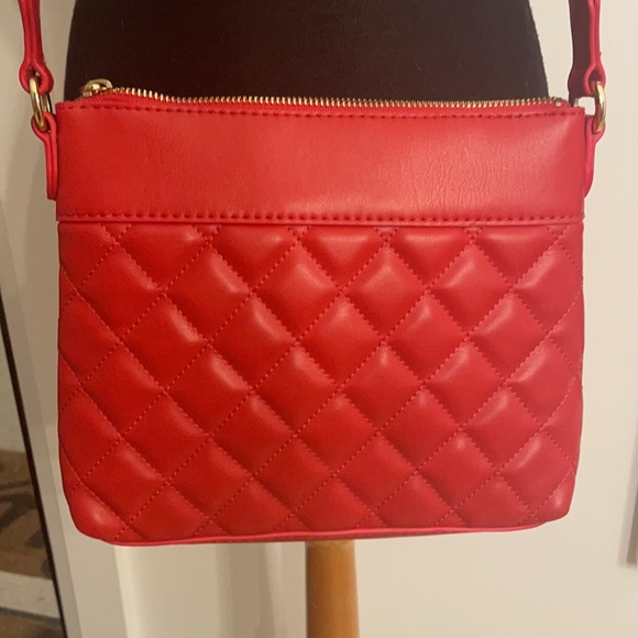 Love Moschino Red Quilted Crossbody - Picture 7 of 8
